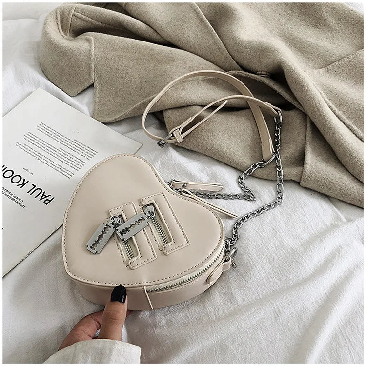 the GOTHIC HEART - Gothic Heart Blade Zipper Chain Crossbody Bags for Women/Girl, Casual Shoulder Purses Handbags