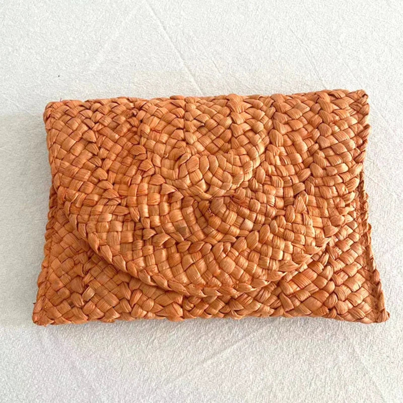 the LETTER BAG - Fashionable Corn Husk Straw Bags, Hand-Woven Women Clutch, Envelope Handbag Long Purse for Female, Summer Beach Bag