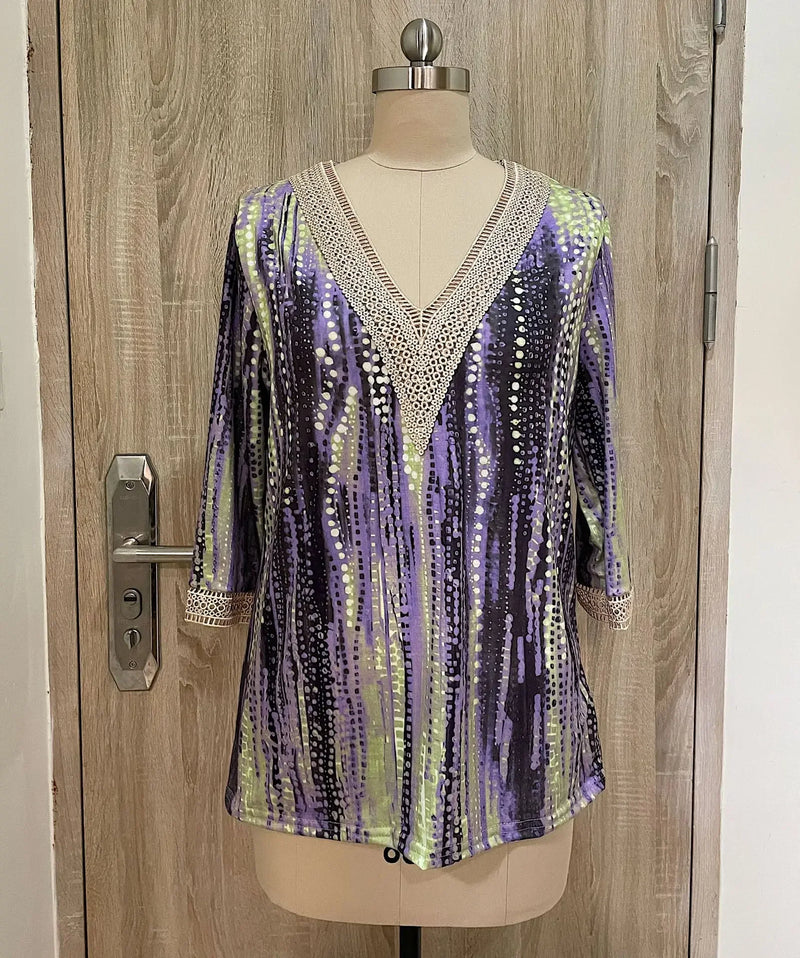 the RAINDROP - Women's Vintage Print Hollow Lace Patchwork Elegant Spring/Summer Trendy Casual V-Neck 3/4 Sleeve Loose Blouse Tops