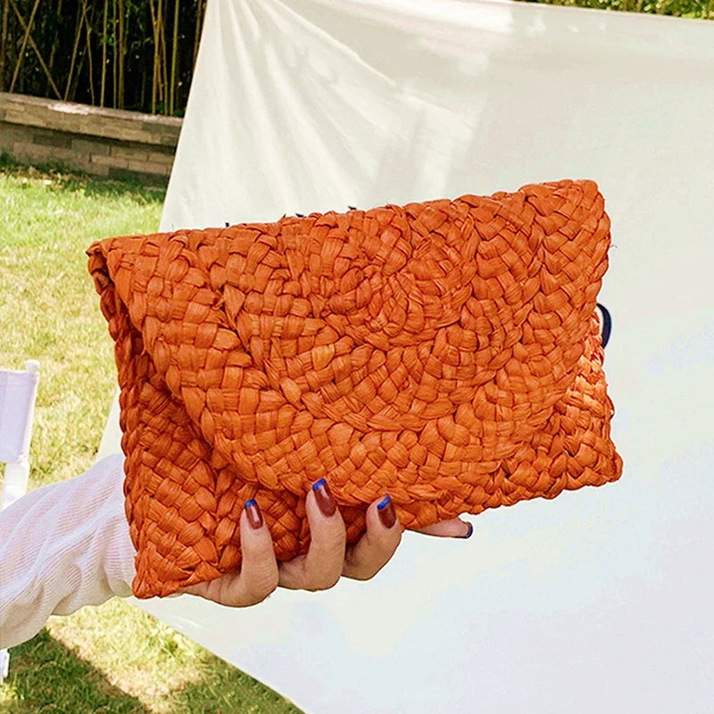 the LETTER BAG - Fashionable Corn Husk Straw Bags, Hand-Woven Women Clutch, Envelope Handbag Long Purse for Female, Summer Beach Bag