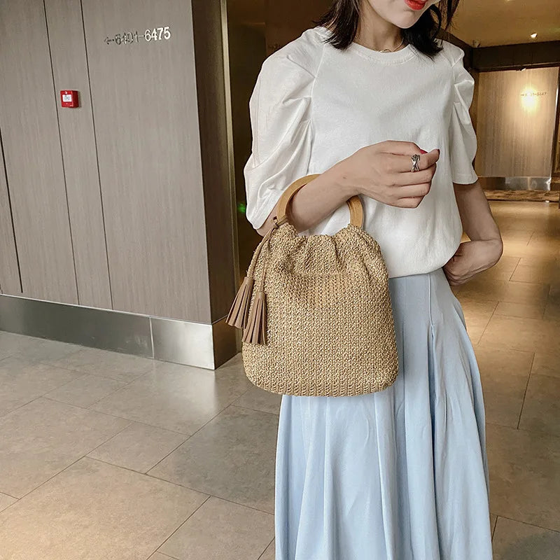 the WOVEN BAG - Straw Bag Rattan Woven Round Tassel Handbag for Women, Large Capacity Shoulder Tote Purse, Ladies Holiday Wood Handle Shopping Bag