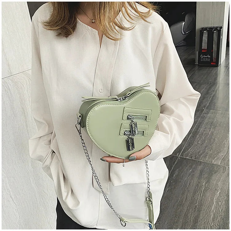 the GOTHIC HEART - Gothic Heart Blade Zipper Chain Crossbody Bags for Women/Girl, Casual Shoulder Purses Handbags