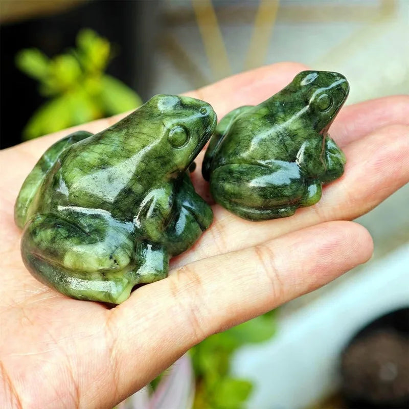 the LEAP FROG - Natural Mix Green Jade Frog, Quartz Animal, Crystal Frog, Home Decoration, Mineral Specimen, Crystal Gift, Reiki Healing 1PC