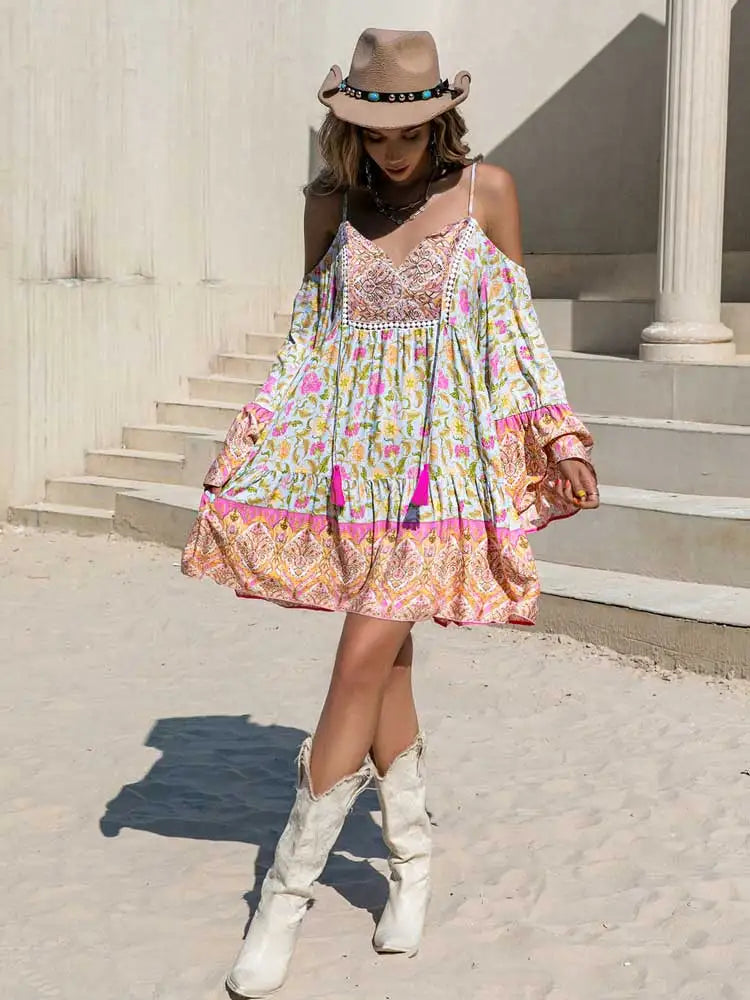 Boho Inspired floral print rayon mini boho dress for women off shoulder V-neck half sleeve bohemian boho beach summer dress 2023