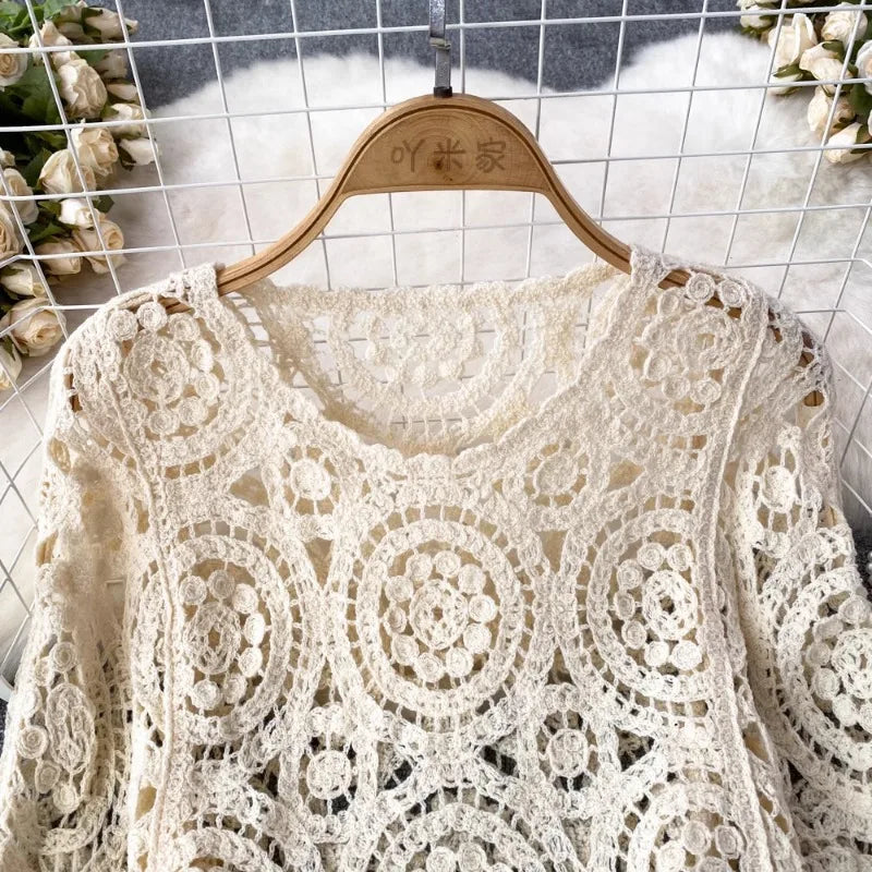 Retro ethnic style Knitted tops female tassel croche hollow out smock Female Dolman sleeve women's T-shirts casual ropa mujer