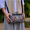 the CARPET BAG - New Vintage Women Handbag, Vintage Tote Messenger, Hippie Ethnic Shoulder Bag Embroidery Boho
