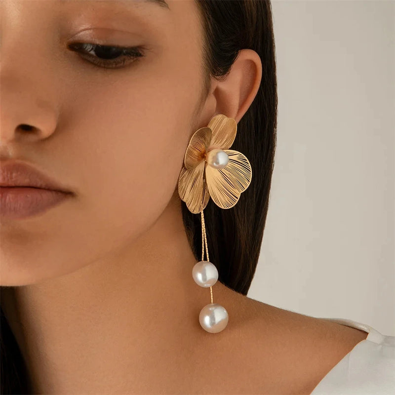 the FLOWER CHILD - Romantic Flower Petal Long Tassel Drop Earrings for Women, Imitation Pearl Hanging Piercing Earrings Jewelry Gift