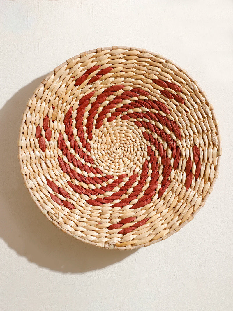 the WICKER WALL - Seagrass Wall Hanging Decor Wall Basket, Boho Home Decoration Handmade Natural Wall Art for Kitchen Bedroom Living Room Ornament