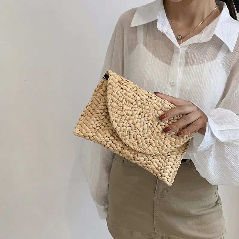 the LETTER BAG - Fashionable Corn Husk Straw Bags, Hand-Woven Women Clutch, Envelope Handbag Long Purse for Female, Summer Beach Bag