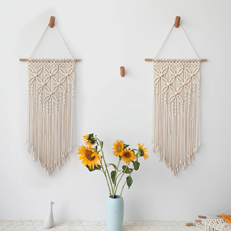 the WOVEN WALL - Macrame Wall Hanging Tapestry, Handmade Ethnic Chic Tapestry, Woven Wall Art Décor, Beige Tassel Cotton Crochet Decoration