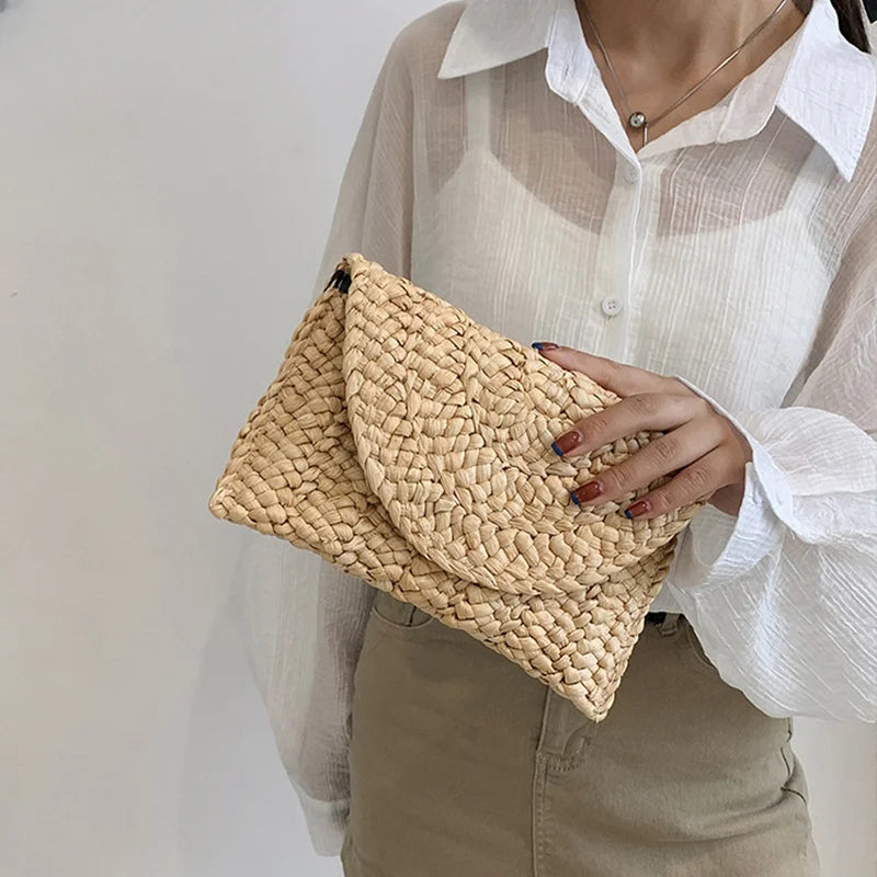 the LETTER BAG - Fashionable Corn Husk Straw Bags, Hand-Woven Women Clutch, Envelope Handbag Long Purse for Female, Summer Beach Bag