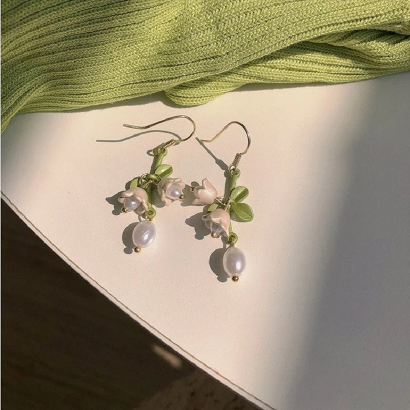 the GLEN IVY - New Design Lily of The Valley Pearl Green Ear Hook for Women, Fashion Elegant White Flowers Drop Earrings Wedding Party Jewelry