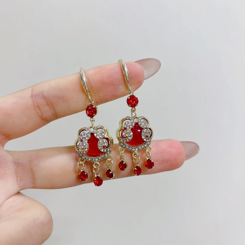 the CHINESE NEW YEAR - Chinese Style Red Life Luck Festive Metal Tassel Earrings for Women, Fashion Design Eardrop Party Jewelry Gift Accessories