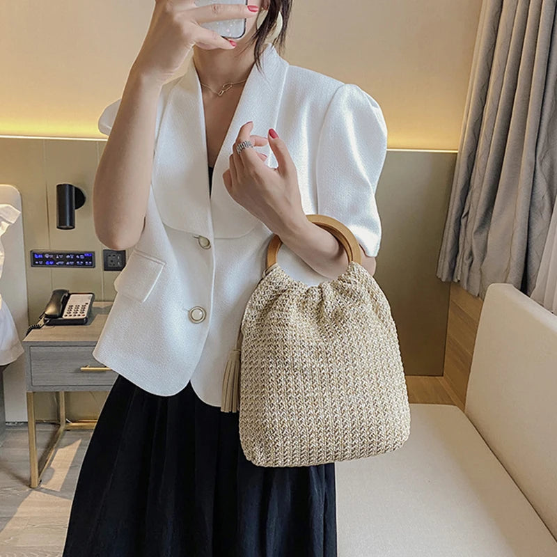 the WOVEN BAG - Straw Bag Rattan Woven Round Tassel Handbag for Women, Large Capacity Shoulder Tote Purse, Ladies Holiday Wood Handle Shopping Bag