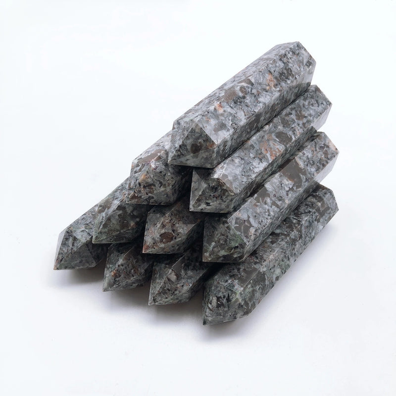 8-9cm Natural Yooperlite Tower Crystal Flamestone Wand Point Spiritual Witchcraft Fluorescent Dodalite Energy Healing Home Decor