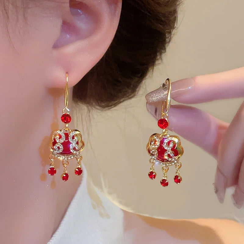 the CHINESE NEW YEAR - Chinese Style Red Life Luck Festive Metal Tassel Earrings for Women, Fashion Design Eardrop Party Jewelry Gift Accessories