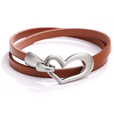 the CROSS MY HEART - Simple Love Leather Charms Bracelet