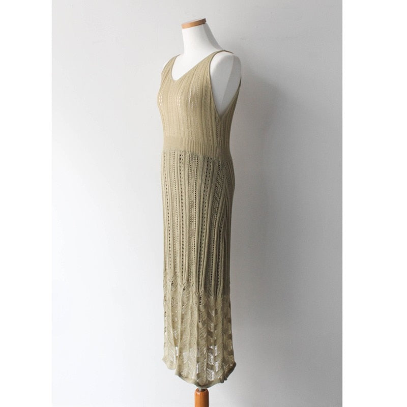 the SWEETHEART - Thin Knitted Spaghetti Strap Dress