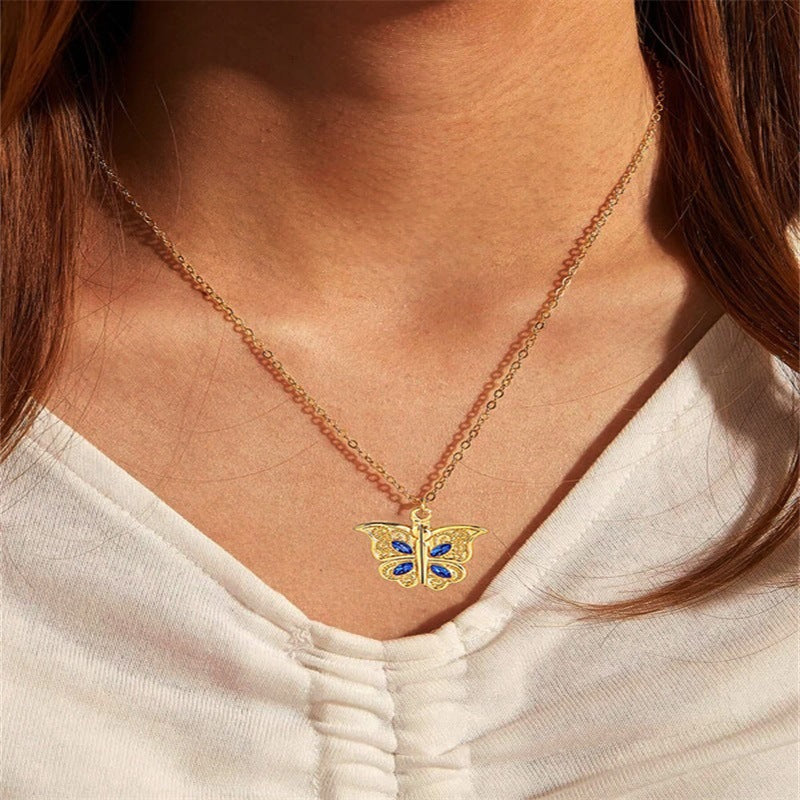 the LOVE BUTTERFLY - Butterfly I Love You Heart Luckly Butterfly Necklace