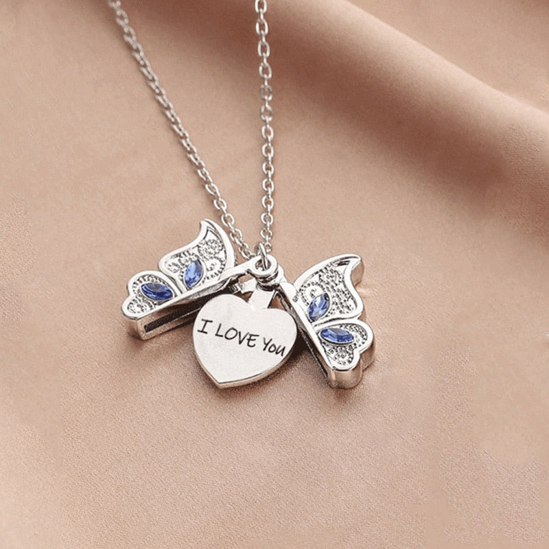 the LOVE BUTTERFLY - Butterfly I Love You Heart Luckly Butterfly Necklace